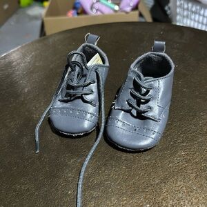 Newborn boys grey dress shoes 0-6 months